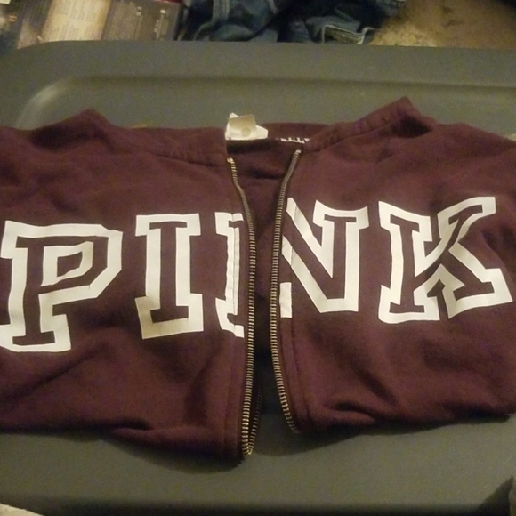 Clothes - Picture 1 of 1